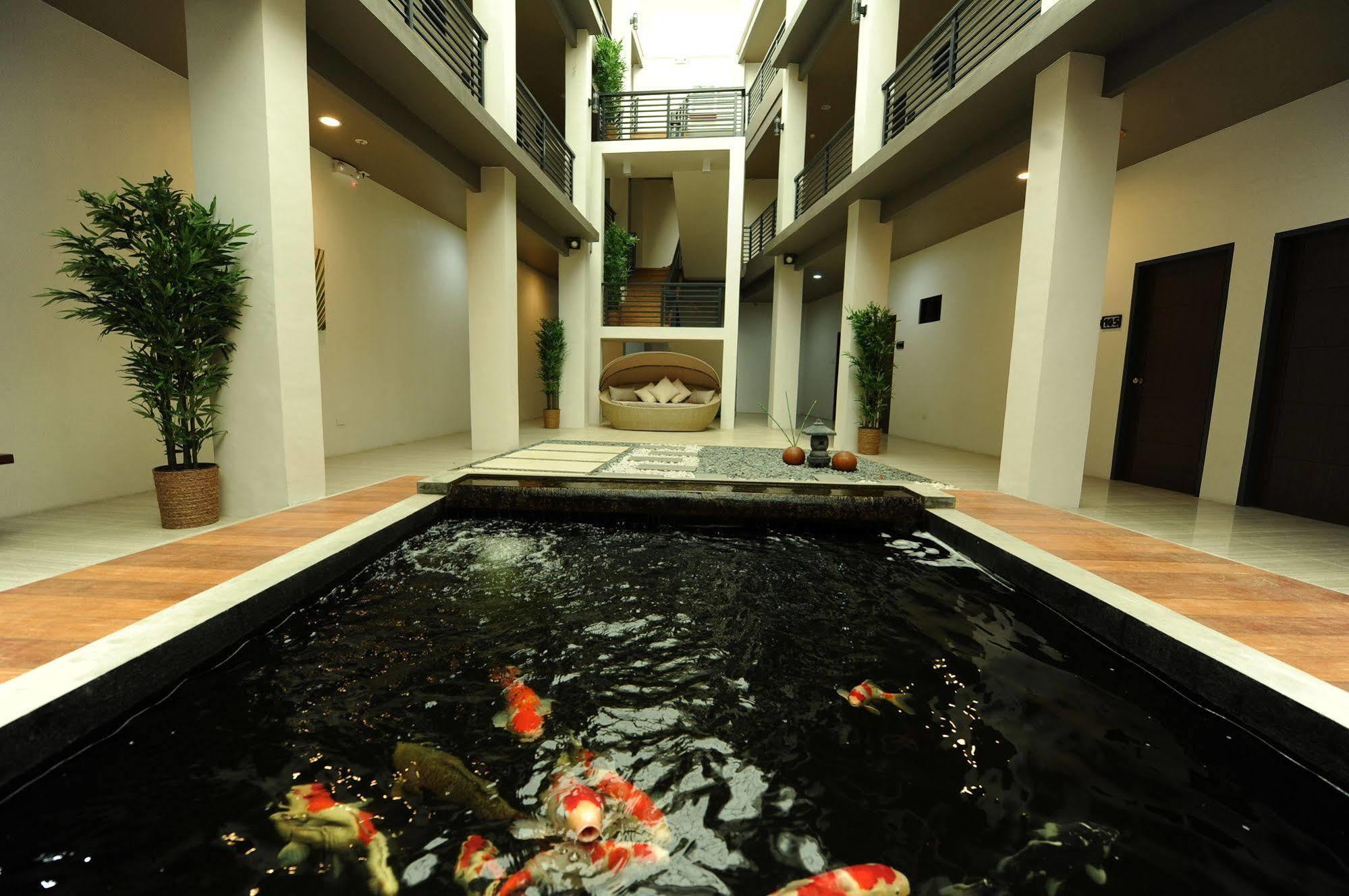 Urban Living Zen Hotel Davao City Dış mekan fotoğraf