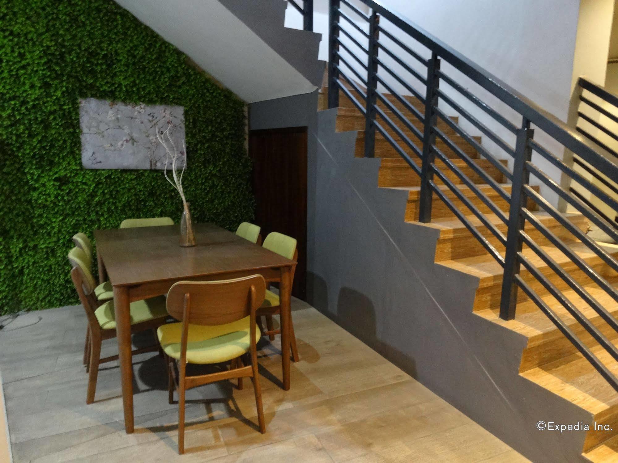 Urban Living Zen Hotel Davao City Dış mekan fotoğraf